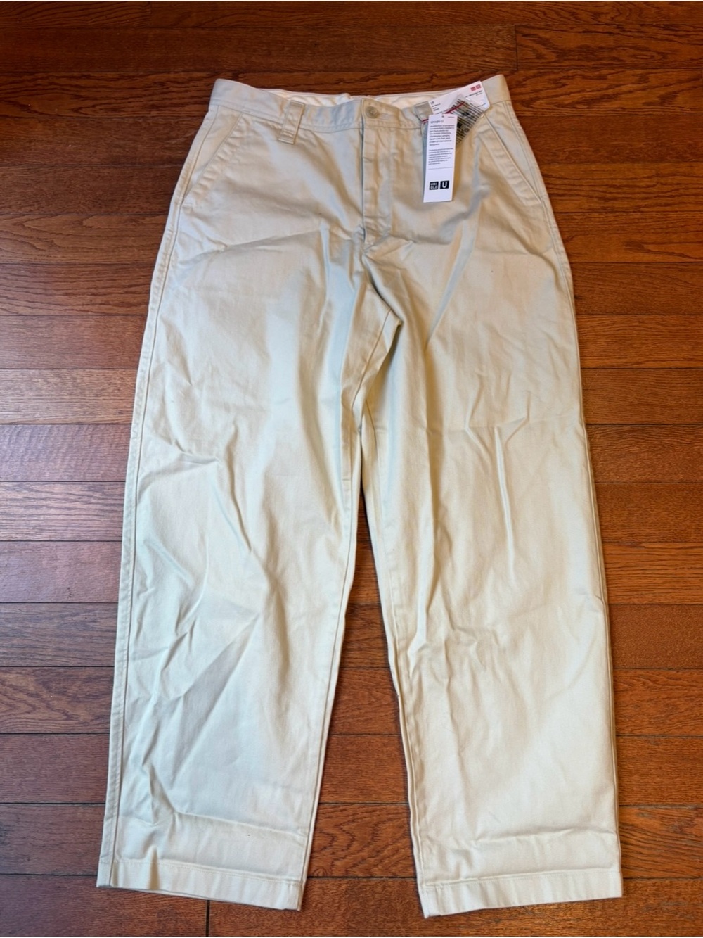 UNIQLO CREAM BAGGY CHINO PANTS W32